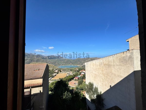 casa indipendente in vendita a Caccamo