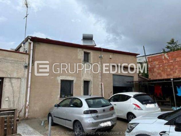locale commerciale in vendita a Caccamo