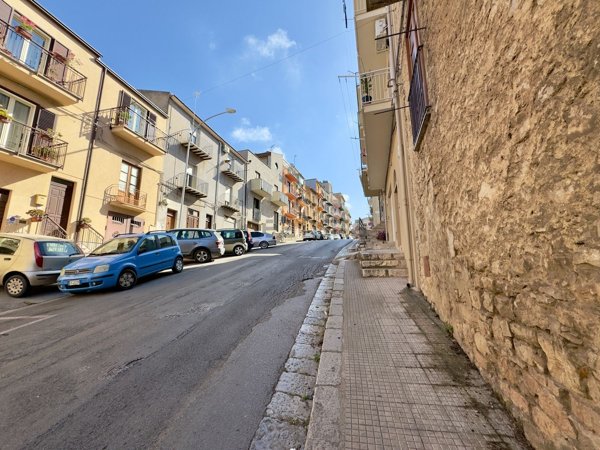 casa indipendente in vendita a Caccamo