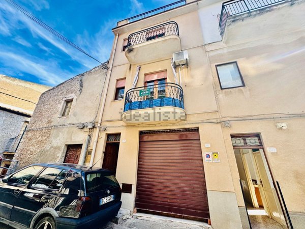 casa indipendente in vendita a Caccamo