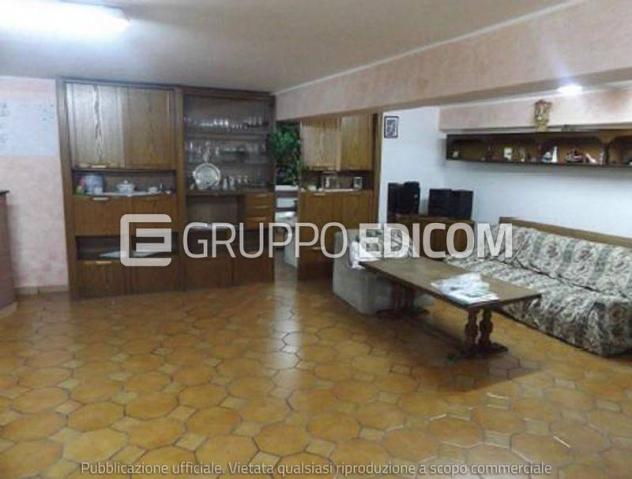 locale commerciale in vendita a Caltavuturo