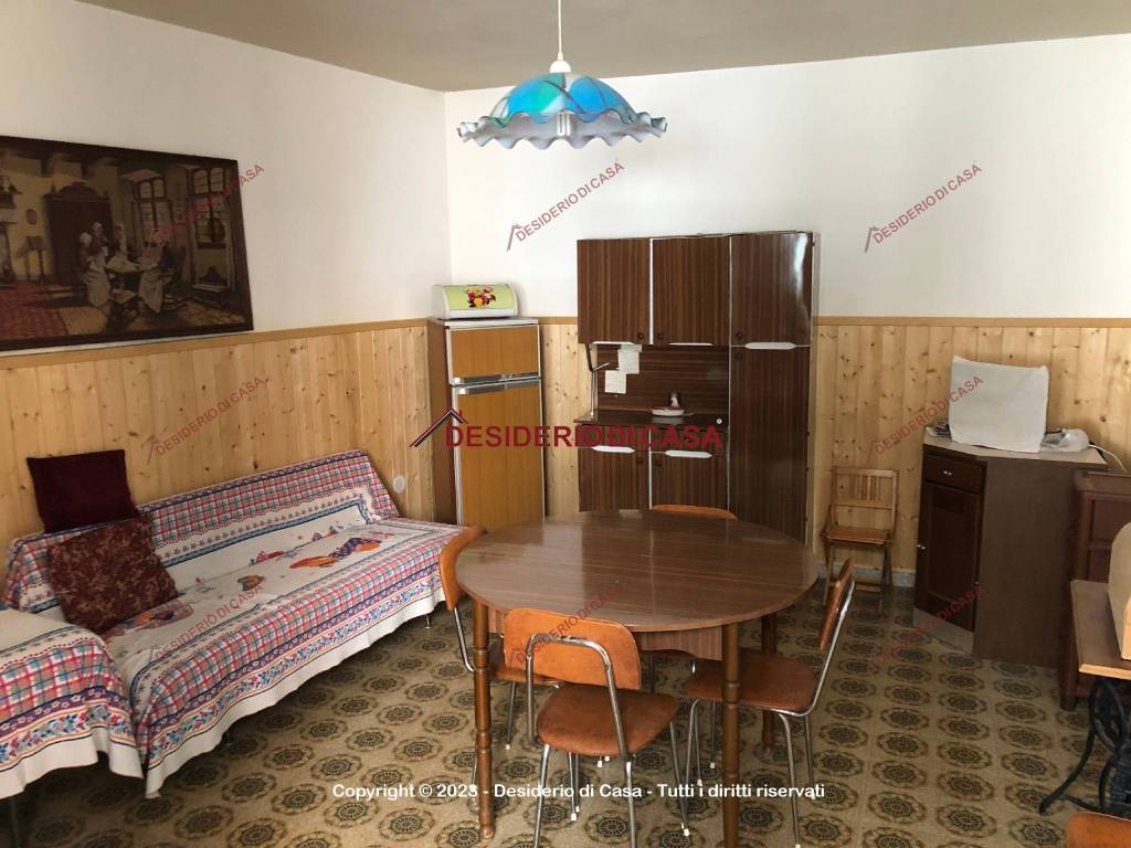 casa indipendente in vendita a Caltavuturo