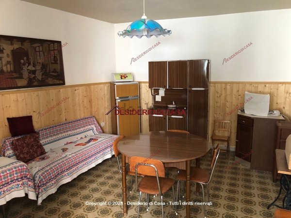 casa indipendente in vendita a Caltavuturo
