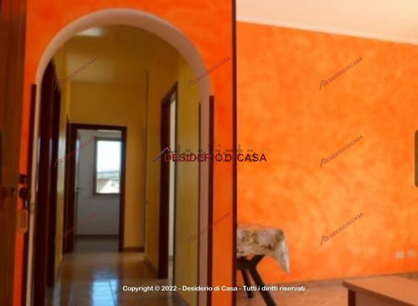 appartamento in vendita a Campofelice di Roccella