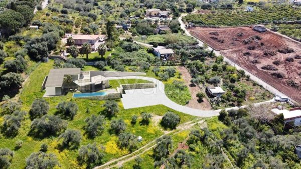 terreno agricolo in vendita a Campofelice di Roccella