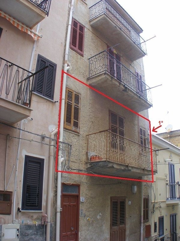 appartamento in vendita a Campofelice di Roccella