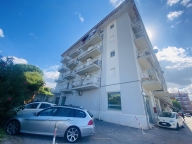 appartamento in vendita a Campofelice di Roccella