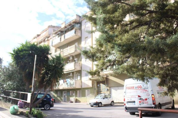 appartamento in vendita a Campofelice di Roccella