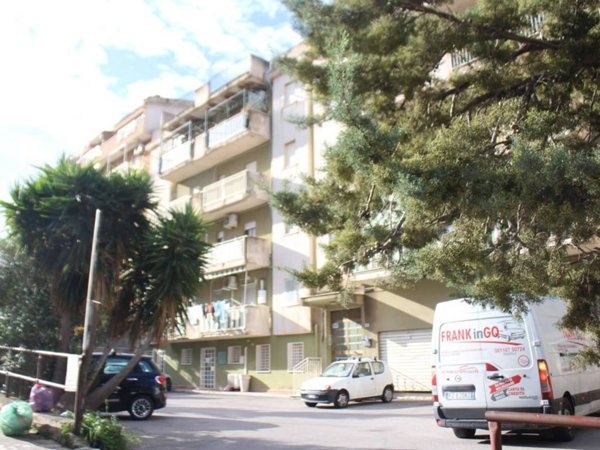 appartamento in vendita a Campofelice di Roccella