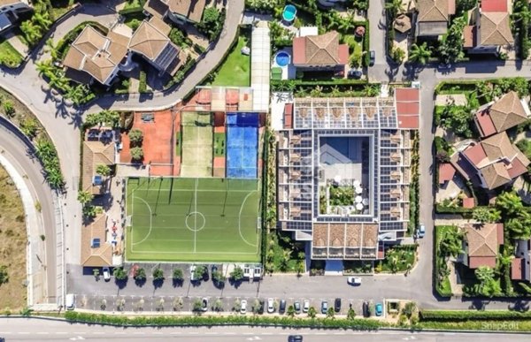 appartamento in vendita a Campofelice di Roccella