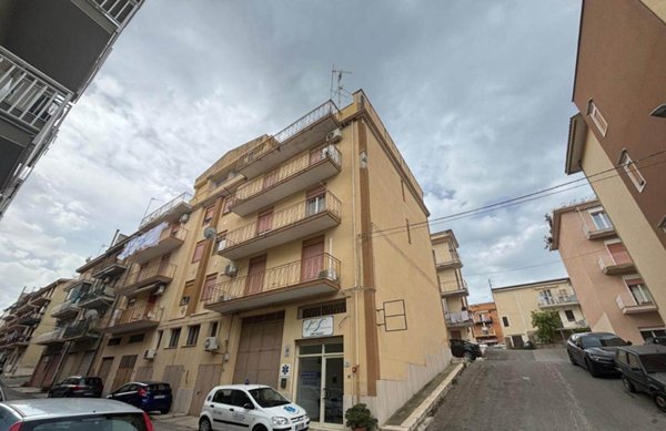 appartamento in vendita a Campofelice di Roccella