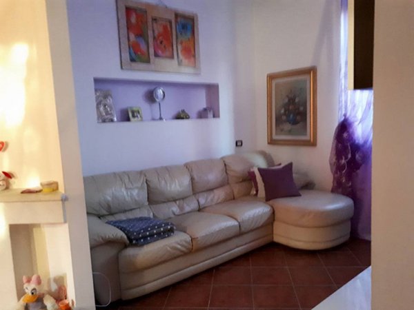 casa indipendente in vendita a Campofelice di Roccella