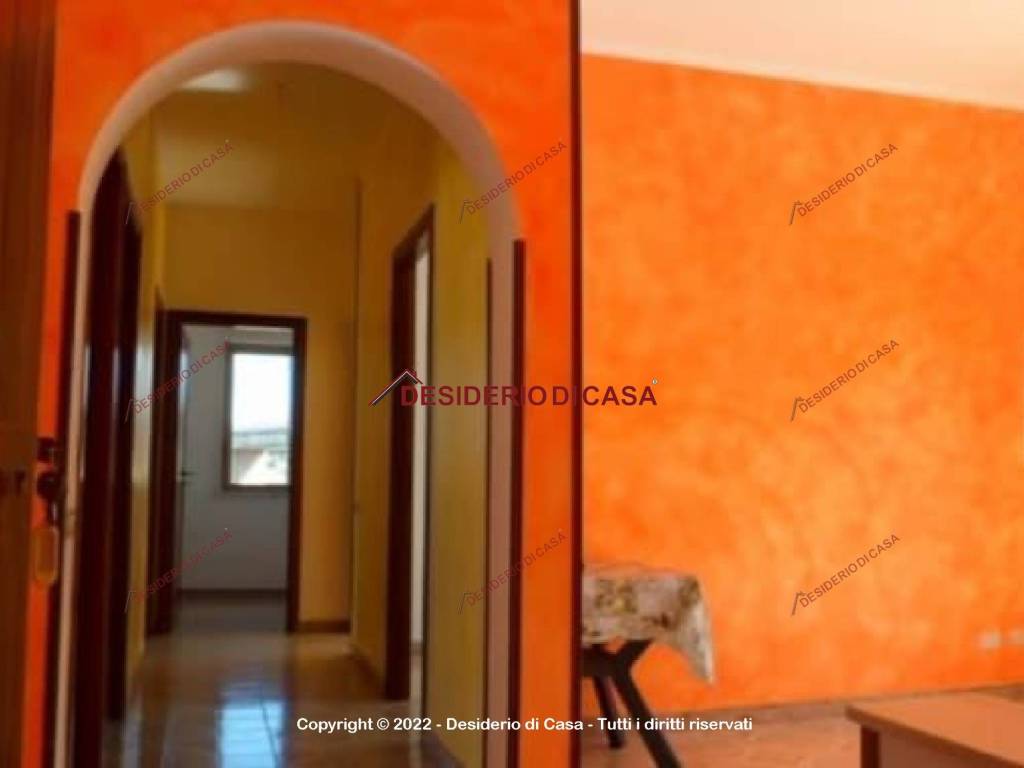 appartamento in vendita a Campofelice di Roccella