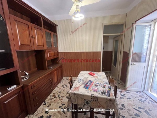 casa indipendente in vendita a Campofelice di Roccella
