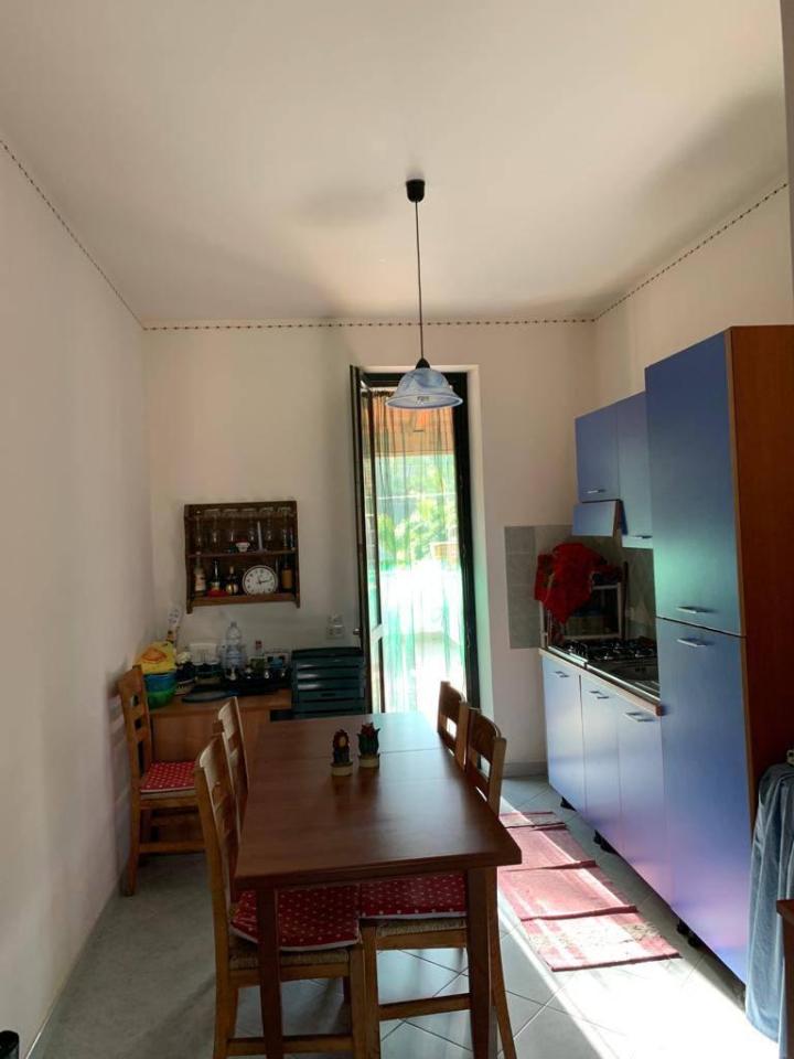 appartamento in vendita a Campofelice di Roccella