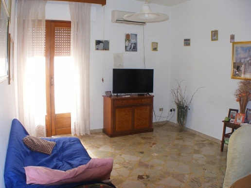 casa indipendente in vendita a Campofelice di Roccella