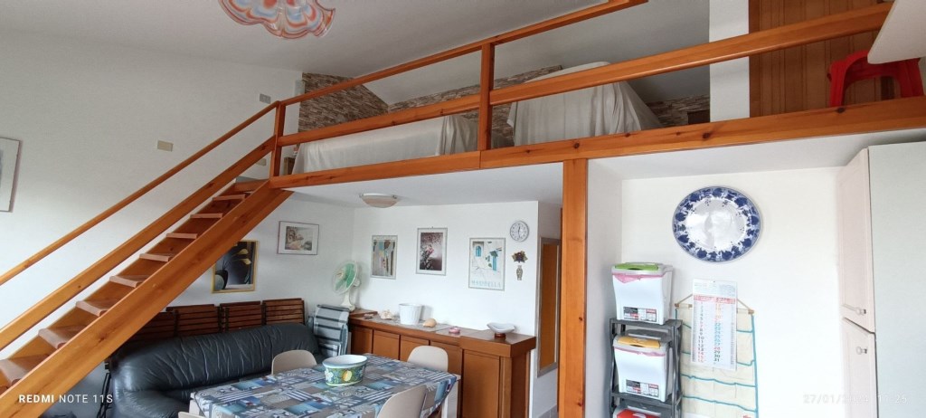 casa indipendente in vendita a Campofelice di Roccella