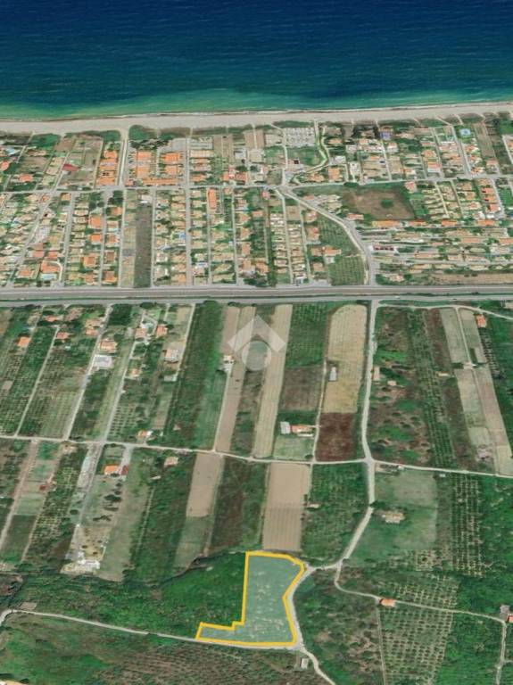 terreno agricolo in vendita a Campofelice di Roccella
