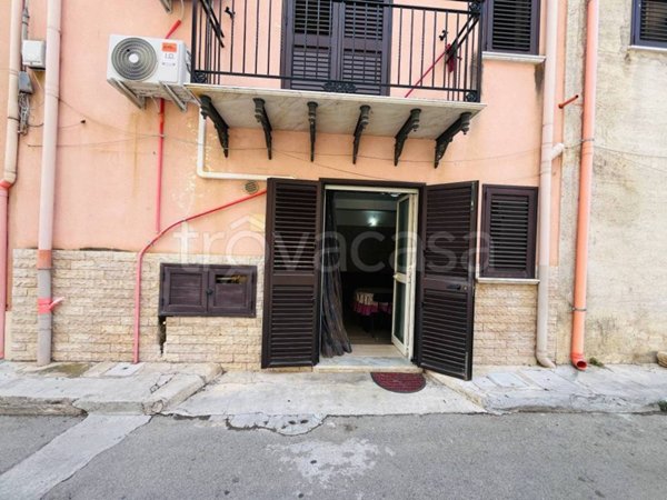 appartamento in vendita a Campofelice di Roccella