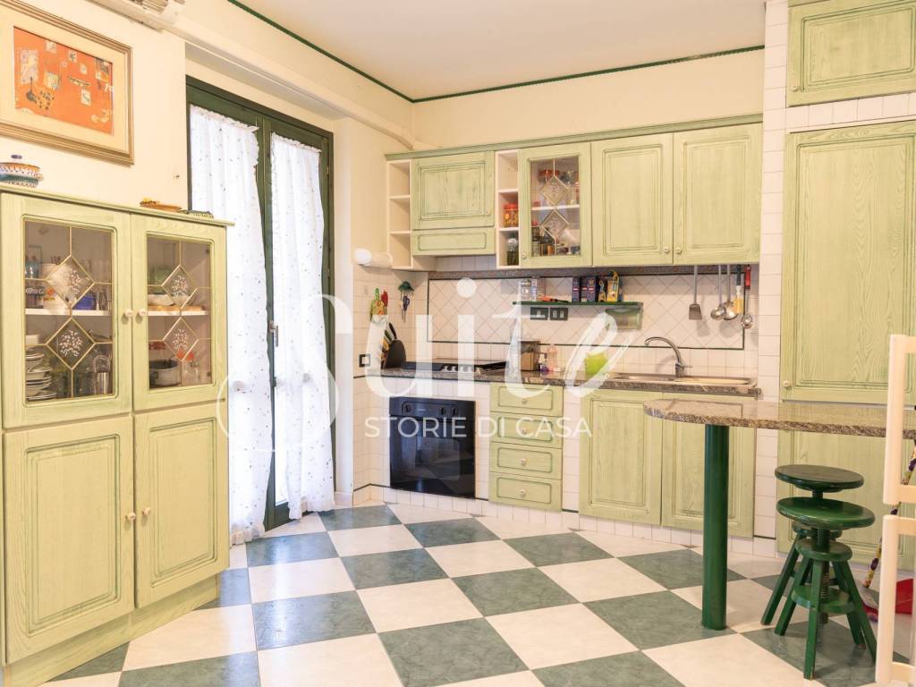 casa indipendente in vendita a Campofelice di Roccella