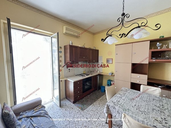 appartamento in vendita a Campofelice di Roccella