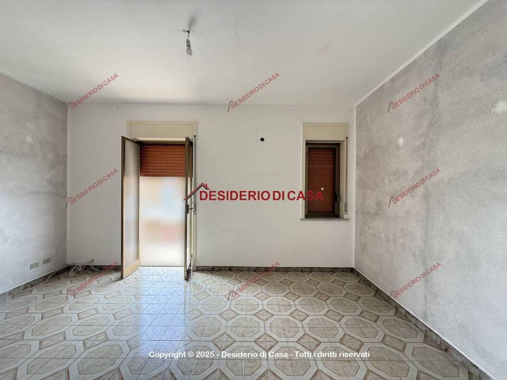 appartamento in vendita a Campofelice di Roccella