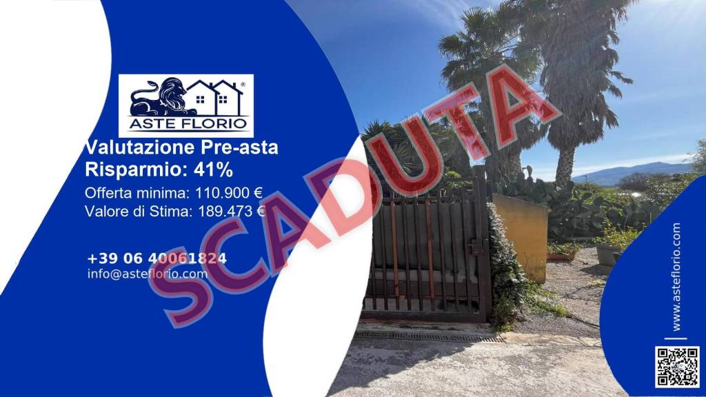 casa indipendente in vendita a Campofelice di Roccella