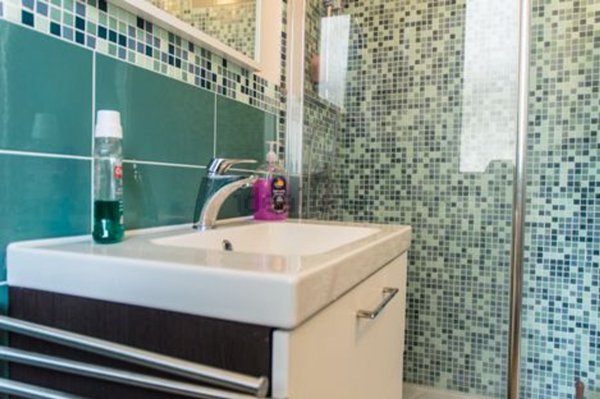 appartamento in vendita a Campofelice di Roccella