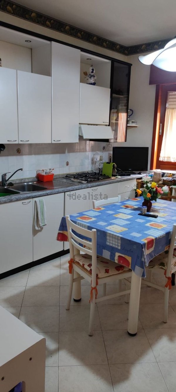 appartamento in vendita a Campofelice di Roccella