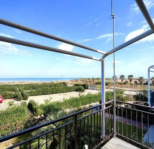 casa indipendente in vendita a Campofelice di Roccella