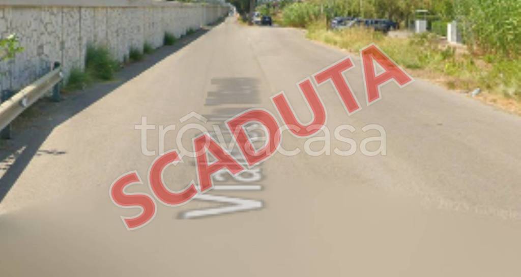 casa indipendente in vendita a Campofelice di Roccella