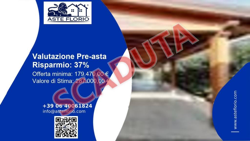 casa indipendente in vendita a Campofelice di Roccella