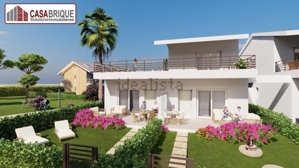 appartamento in vendita a Campofelice di Roccella