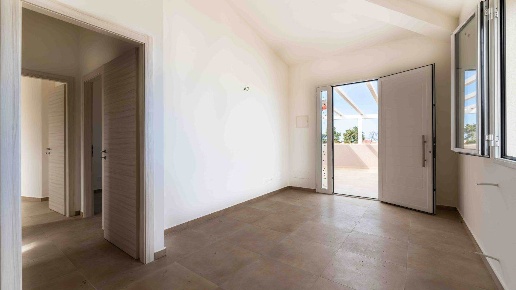 appartamento in vendita a Campofelice di Roccella