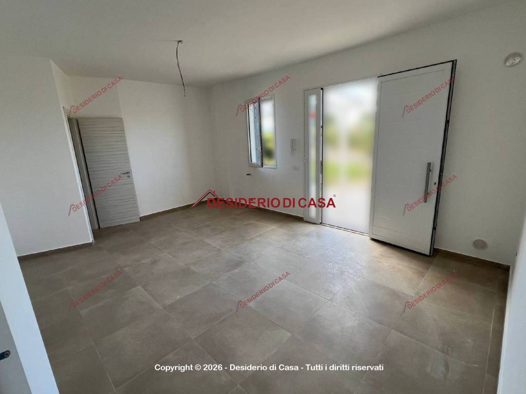 casa indipendente in vendita a Campofelice di Roccella