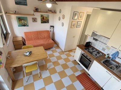 casa indipendente in vendita a Campofelice di Roccella