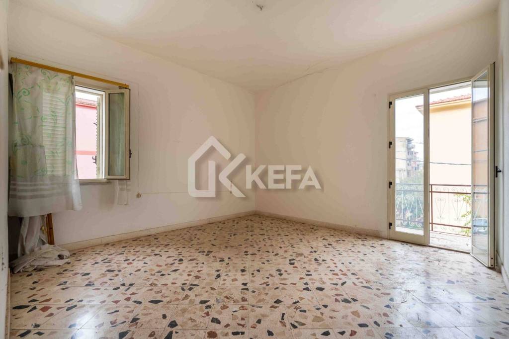 casa indipendente in vendita a Campofelice di Roccella