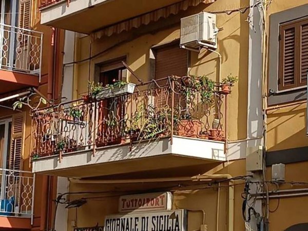 appartamento in vendita a Campofelice di Roccella