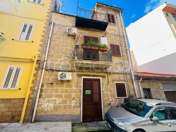 casa indipendente in vendita a Campofelice di Roccella