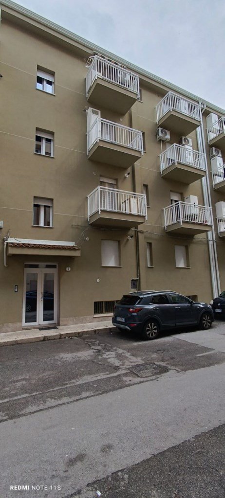 appartamento in vendita a Campofelice di Roccella