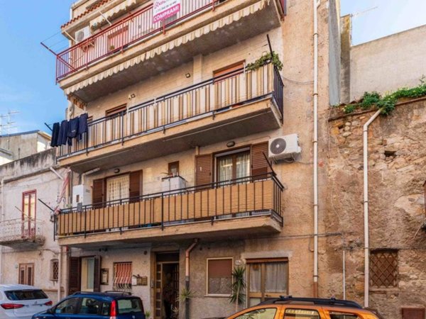 appartamento in vendita a Campofelice di Roccella