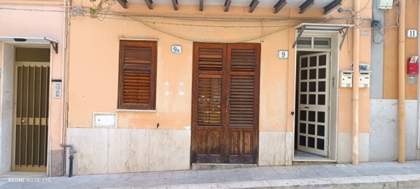 casa indipendente in vendita a Campofelice di Roccella
