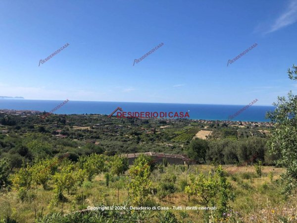 terreno agricolo in vendita a Campofelice di Roccella
