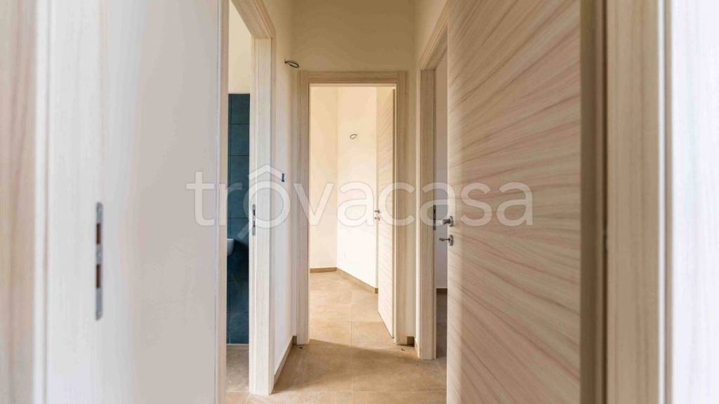 appartamento in vendita a Campofelice di Roccella