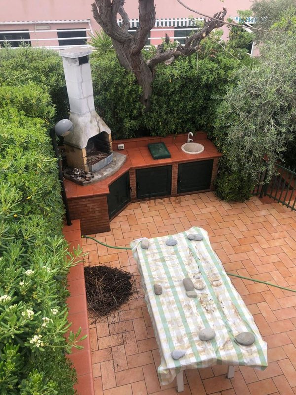 appartamento in vendita a Campofelice di Roccella