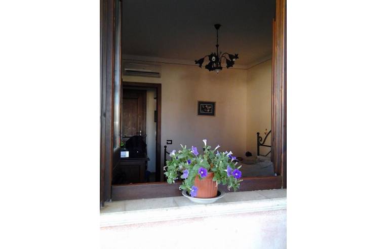 casa indipendente in vendita a Campofelice di Roccella