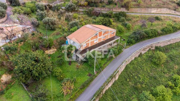 appartamento in vendita a Campofelice di Roccella