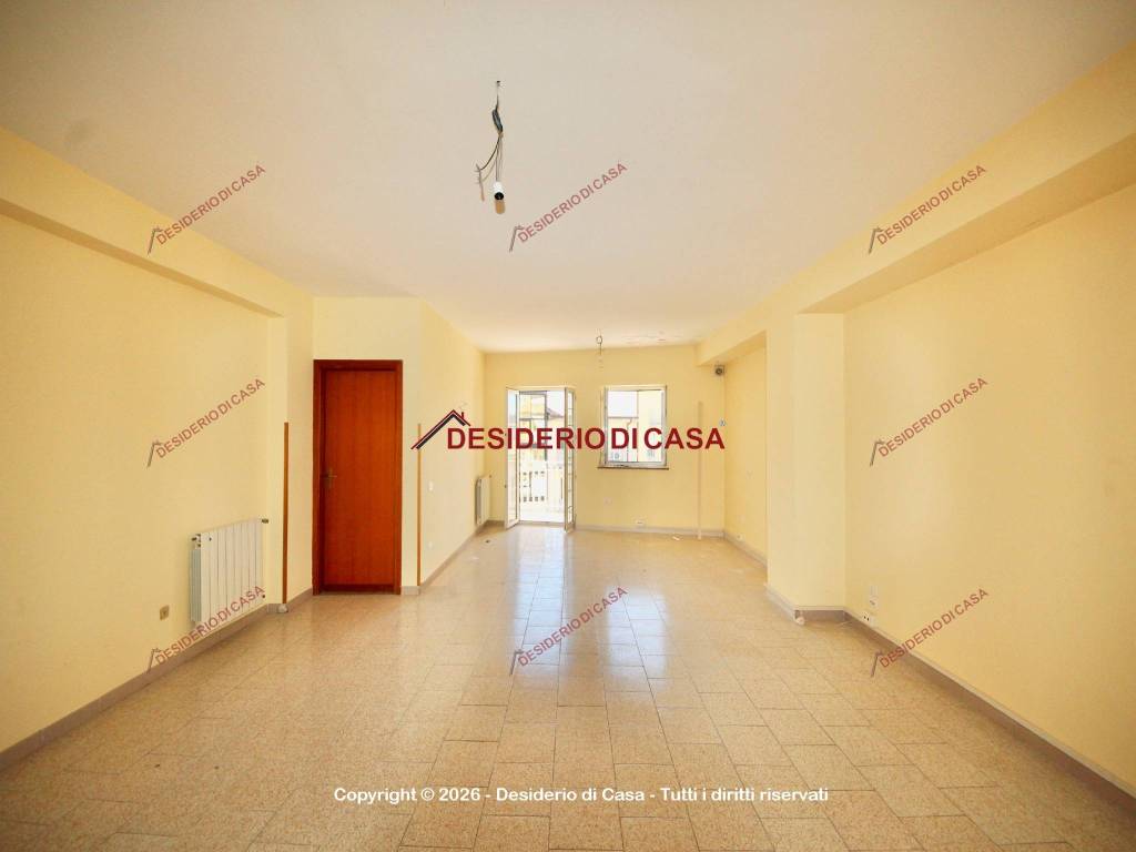 appartamento in vendita a Campofelice di Roccella