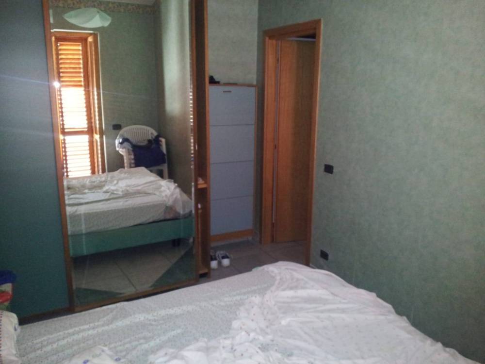 casa indipendente in vendita a Campofelice di Roccella