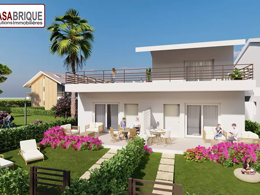 appartamento in vendita a Campofelice di Roccella